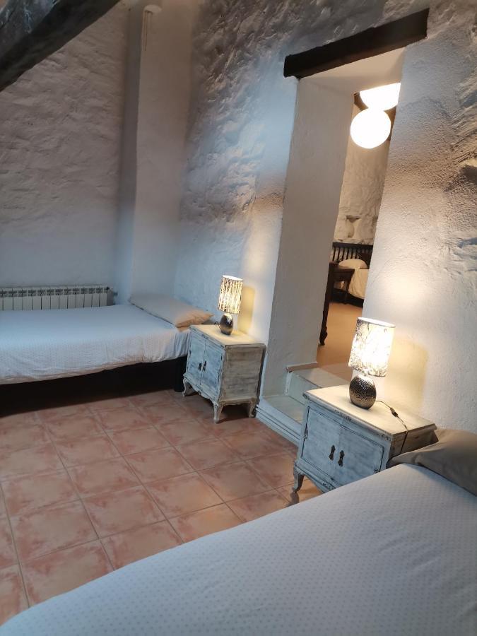 Cal Miquel De Ventola Guest House Ngoại thất bức ảnh