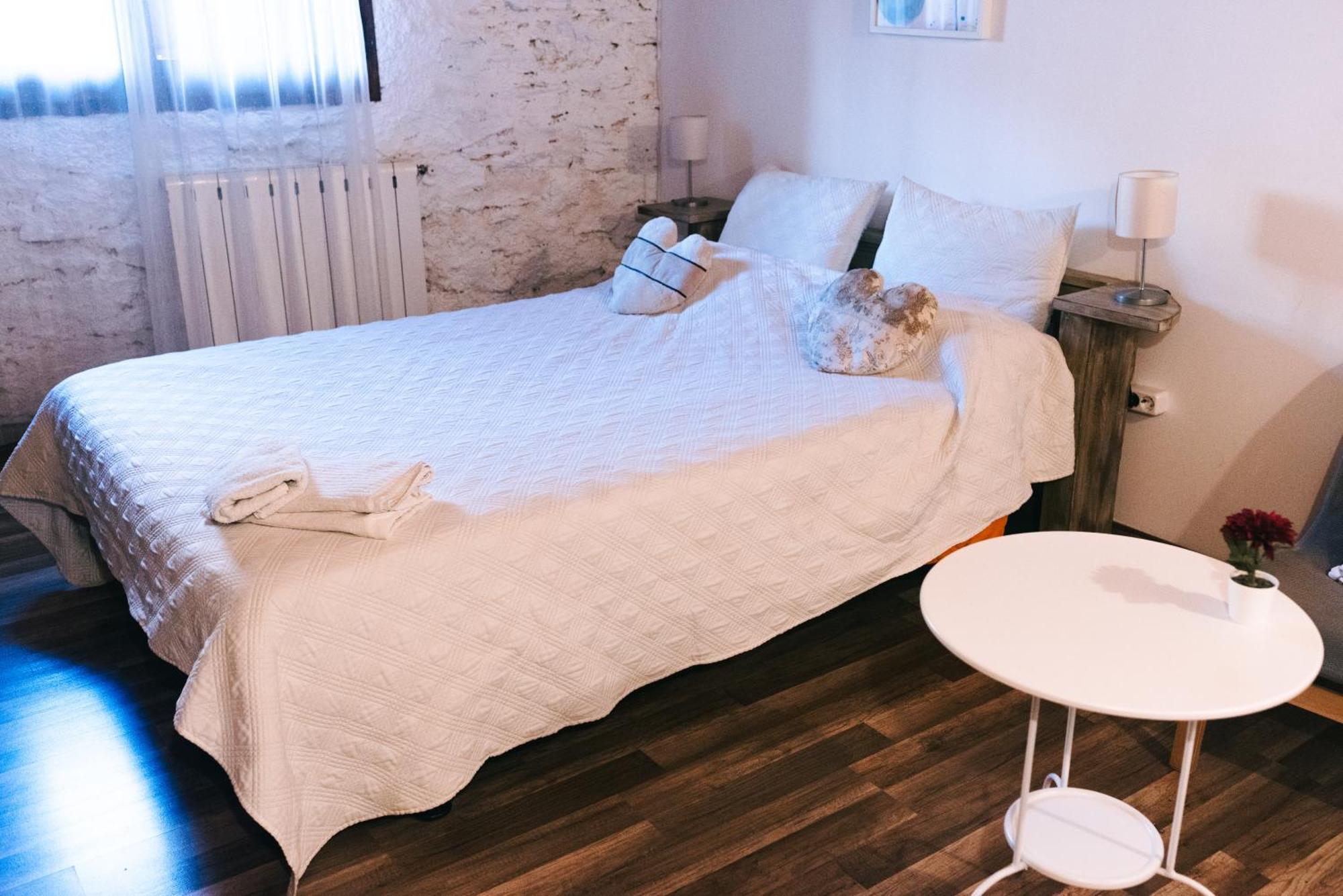 Cal Miquel De Ventola Guest House Ngoại thất bức ảnh