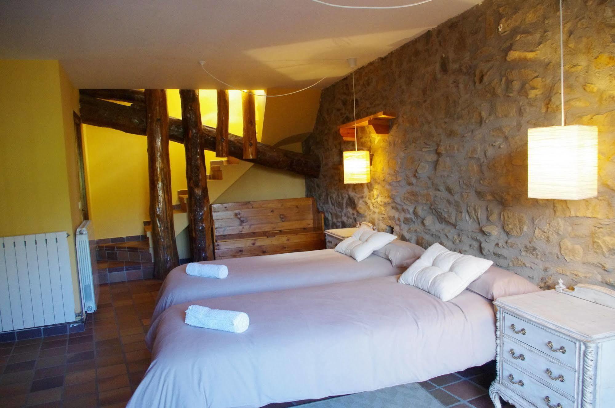 Cal Miquel De Ventola Guest House Ngoại thất bức ảnh